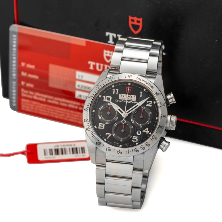 Tudor, Switzerland42000CN在安帝古伦 上的样品照片