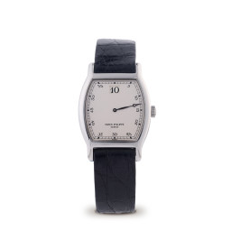 patek-philippe3969在安帝古伦 Important Modern & Vintage Timepieces上的样品照片