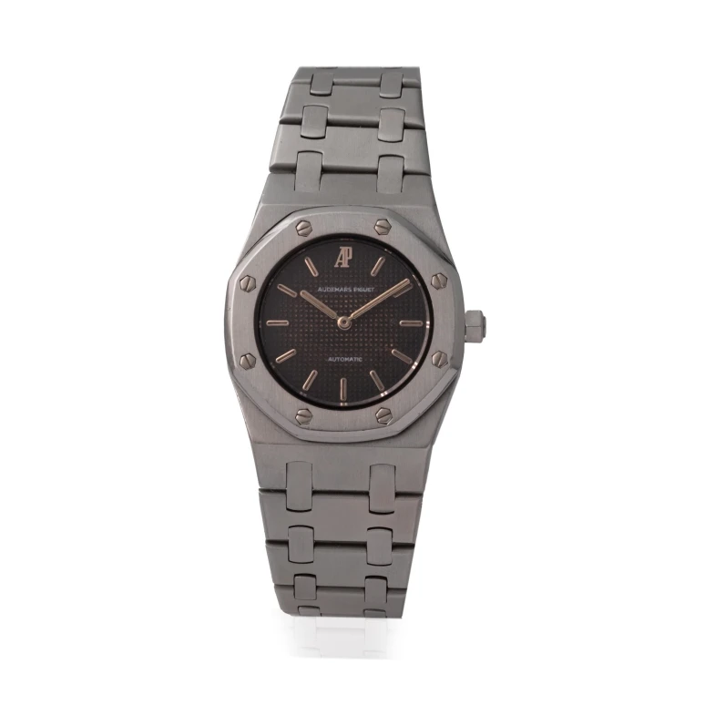 Sample photo of audemars-piguet8638 at Antiquorum Important Modern & Vintage Timepieces