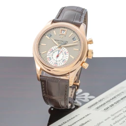 Patek Philippe5960在安帝古伦 上的样品照片