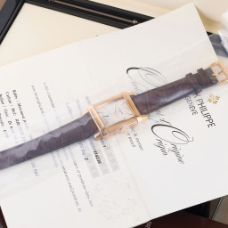 patek-philippe5111r-001在安帝古伦 Important Modern & Vintage Timepieces上的样品照片