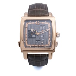 ulysse-nardin326-90在安帝古伦 Important Modern & Vintage Timepieces上的样品照片