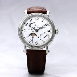 Patek Philippe5015在邦瀚斯 Luxury Online上的样品照片