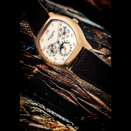 patek-philippe5040r在佳士得 Important Watches Featuring The Generations & Timeless Opulence Collections上的样品照片