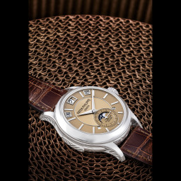 patek-philippe5207p-001在佳士得 Important Watches Featuring The Generations & Timeless Opulence Collections上的样品照片