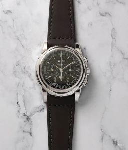 Patek Philippe5970在富艺斯 RETROSPECTIVE: 2000 - 2020Geneva Auction上的样品照片