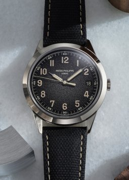 patek-philippe5226g-001在富艺斯 Phillips Watches Online Auction: The Geneva Sessions Spring 2024上的样品照片