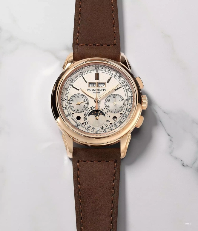 Patek Philippe5270R在富艺斯 RETROSPECTIVE: 2000 - 2020Geneva Auction上的样品照片