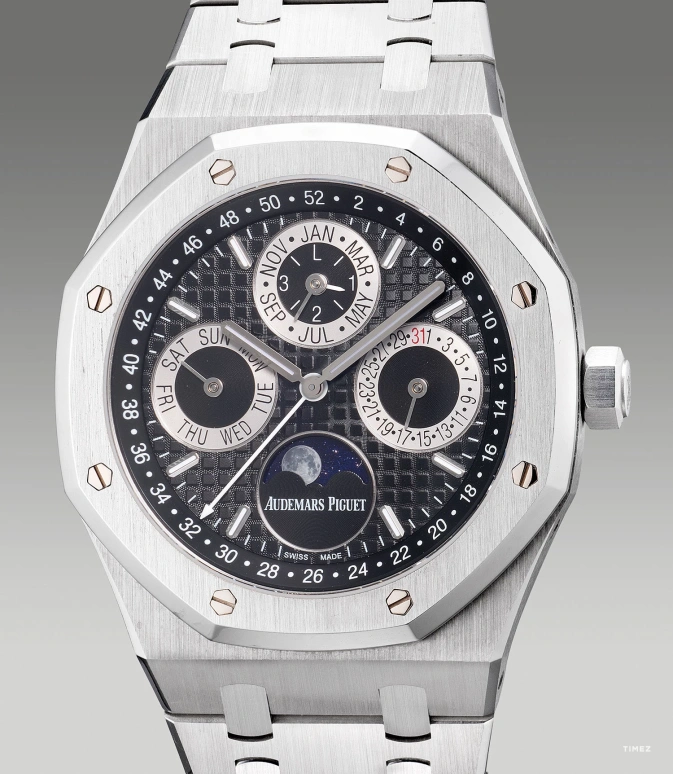 Sample photo of Audemars Piguet26597PT.OO.1220PT.01 at Phillips The Hong Kong Watch AuctionHong Kong Auctions