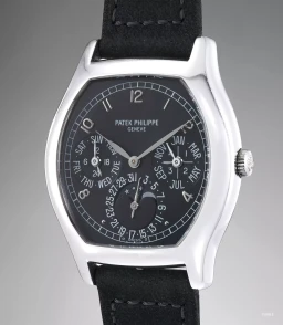 Patek Philippe5040P在富艺斯 The Geneva Watch AuctionGeneva Auction上的样品照片
