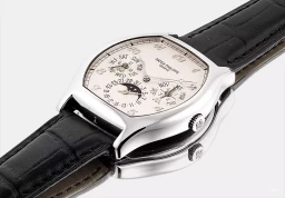 Patek Philippe5040在富艺斯 The Hong Kong Watch AuctionHong Kong Auction上的样品照片