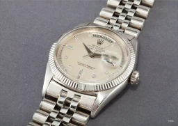 Rolex6611在富艺斯 Glamorous Day-DateGeneva Auction上的样品照片