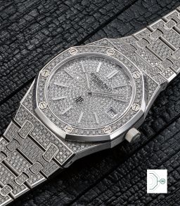 audemars-piguet15202bc在富艺斯 The Royal Oak 50th上的样品照片