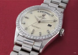 Rolex1804在富艺斯 Glamorous Day-DateGeneva Auction上的样品照片