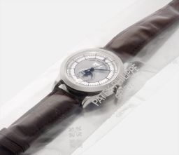 patek-philippe5396在富艺斯 Hong Kong Watch Auction: THREE上的样品照片