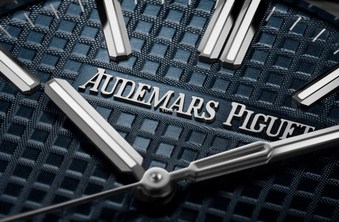 Audemars Piguet,Royal Oak 41mm,41mm,Stainless Steel,Blue,Automatic,Day,70hours,15510ST,15510ST.OO.1320ST.06