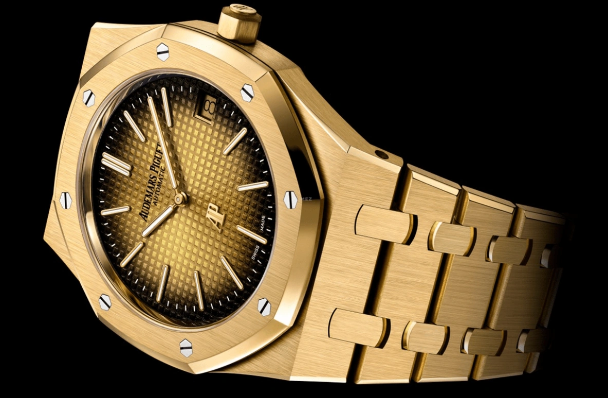 Audemars Piguet,Royal Oak 39mm,39mm,Yellow Gold,Champagne,Automatic,Day,55hours,16202BA,16202BA.OO.1240BA.01 50th