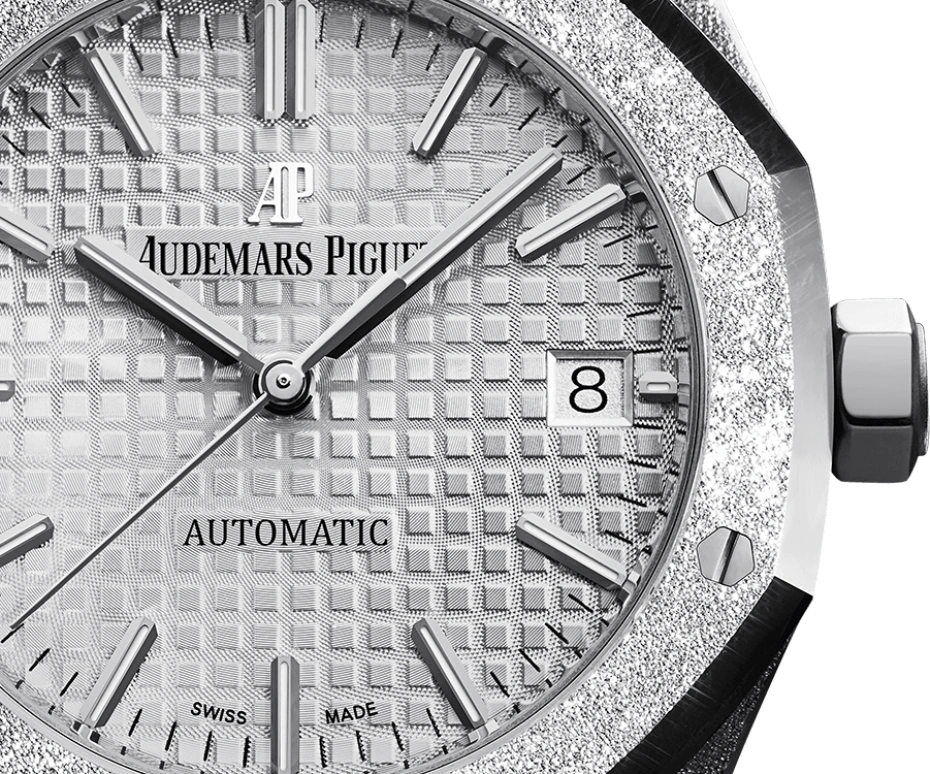 Audemars Piguet,Royal Oak 37mm,37mm,White Gold,Silver,Silver White,White,Automatic,Day,60hours,15454BC,15454BC.GG.1259BC.01