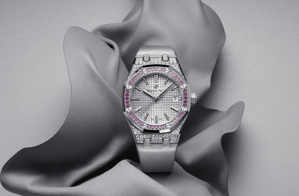 Audemars Piguet,Royal Oak 37mm,37mm,White Gold,Silver,Automatic,Day,60hours,15452BC,15452BC.ZY.D007VE.01