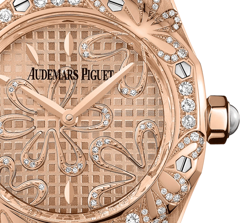 Audemars Piguet,Royal Oak 33mm,33mm,Pink Gold,Rose Gold,Quartz,In-house Caliber,Sapphire,67617OR,67617OR.ZZ.1235OR.01