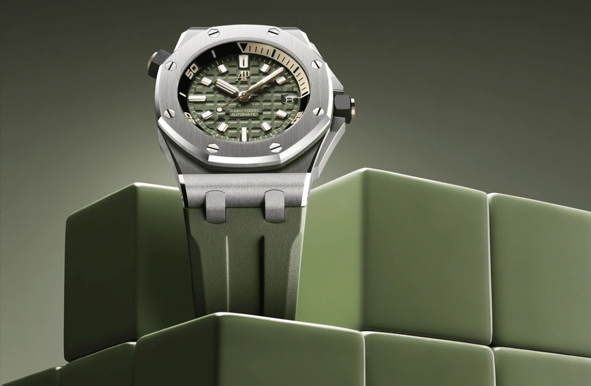 Audemars Piguet,Royal Oak Offshore 42mm,42mm,Stainless Steel,Pink Gold,Ceramic,Green,Automatic,Day,60hours,15720ST,15720ST.OO.A052CA.01