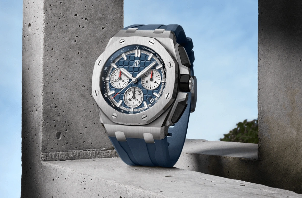 Audemars Piguet,Royal Oak Offshore 43mm,43mm,Titanium,Blue,Automatic,Chronograph,Day,Flyback,26420TI,26420TI.OO.A027CA.01