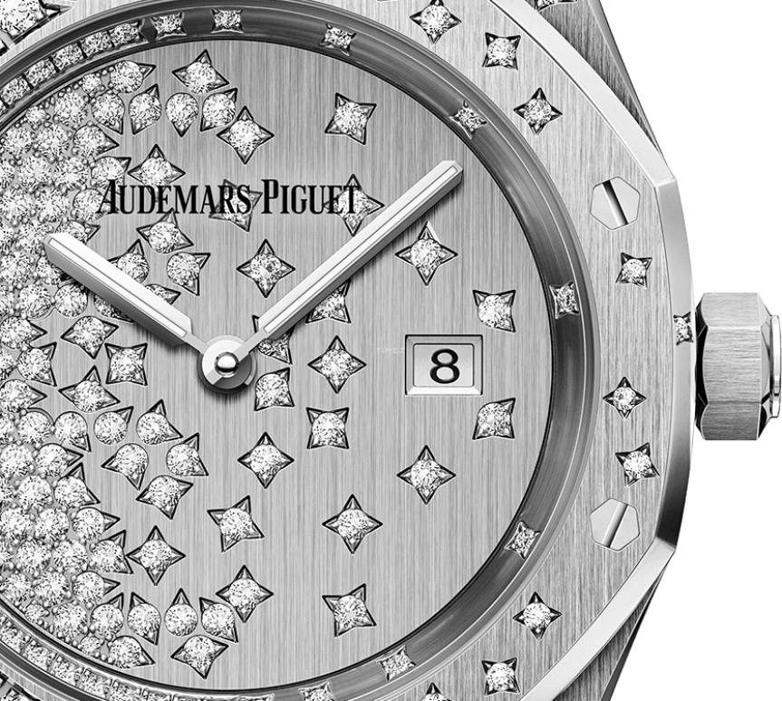 Audemars Piguet,Royal Oak 33mm,33mm,White Gold,Silver,Quartz,Day,In-house Caliber,67654BC,67654BC.ZZ.1264BC.01