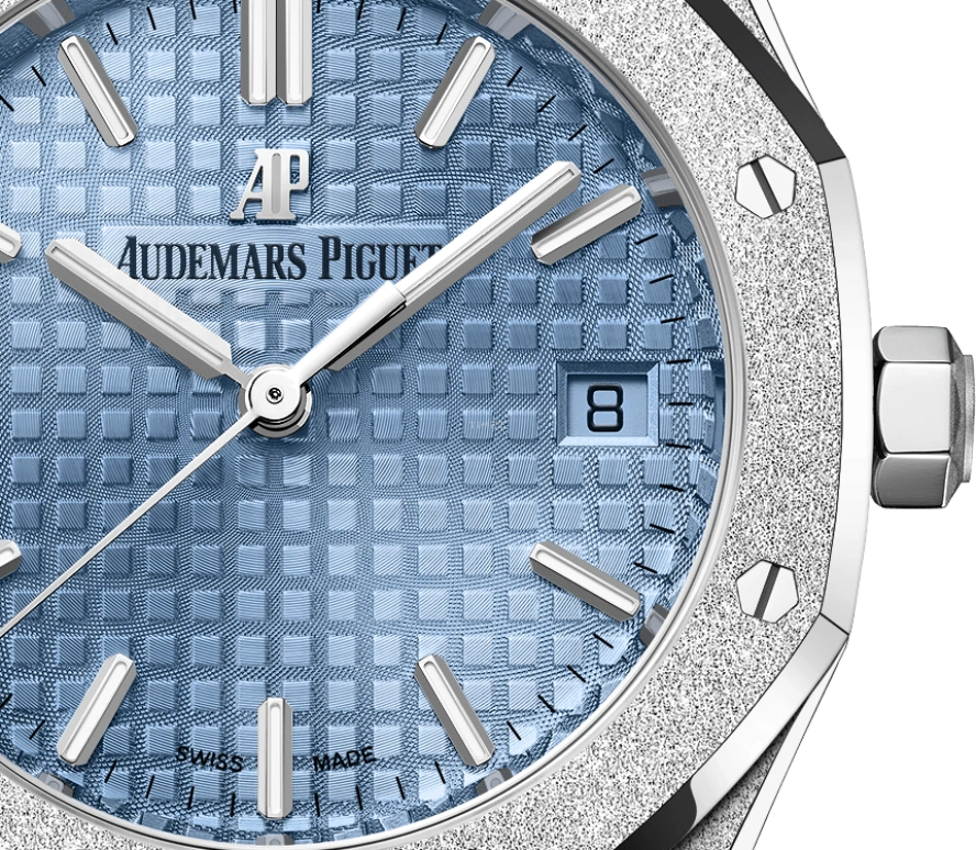 Audemars Piguet,Royal Oak 34mm,34mm,White Gold,Blue,Automatic,Day,50hours,77353BC,77353BC.GG.1263BC.01