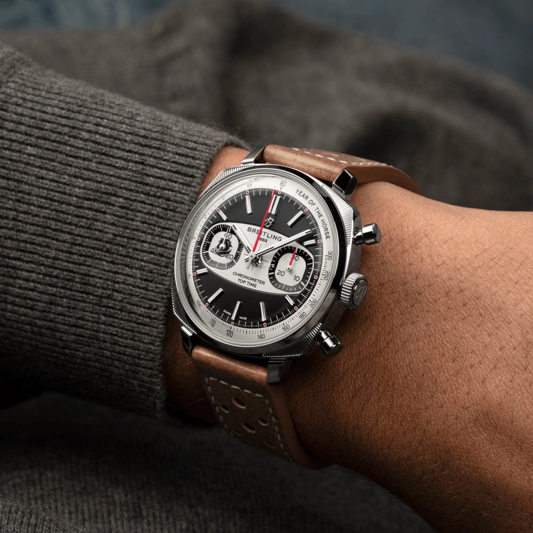 百年灵,Top Time 38毫米,38毫米,精钢,黑色,自动上弦,计时,70小时,AB01773A1B1X1