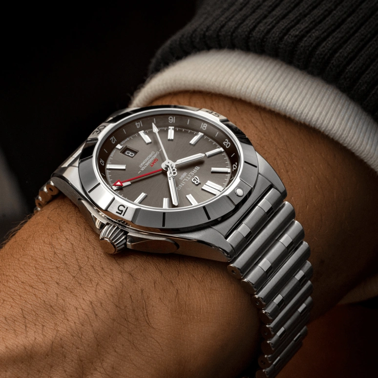 Breitling,Chronomat 40mm,40mm,Stainless Steel,Luminous,Automatic,42hours,In-house Caliber,A32398101M1A1