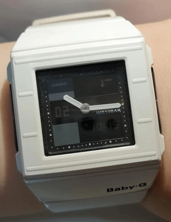 卡西欧,BABY-G 36毫米,36毫米,亚克力,塑料,黑色,石英,白色,BGA,BGA-200-7E2