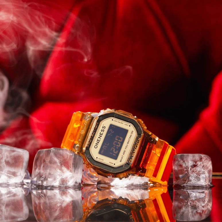卡西欧,G-SHOCK 48.90x43.80毫米,48.90x43.80毫米,合成树脂,黄色,黑色,石英,倒计时,计时,月历,星期历,矿物水晶,方形,DW5600ONS23,DW5600ONS23-4
