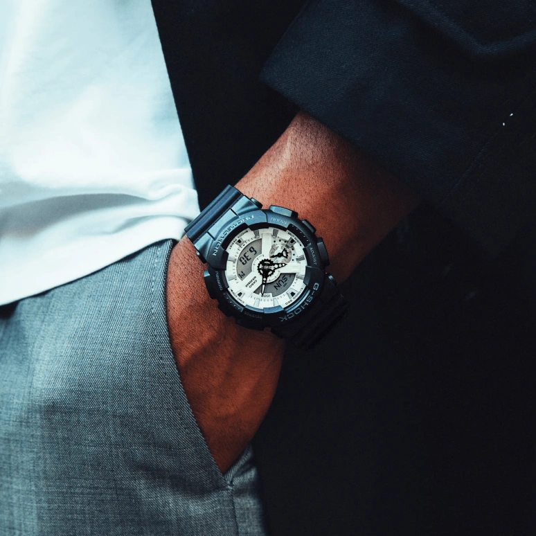 卡西欧,G-SHOCK 51.20毫米,51.20毫米,合成树脂,白色,石英,倒计时,计时,月历,星期历,矿物水晶,圆形,GA110WD,GA110WD-1A