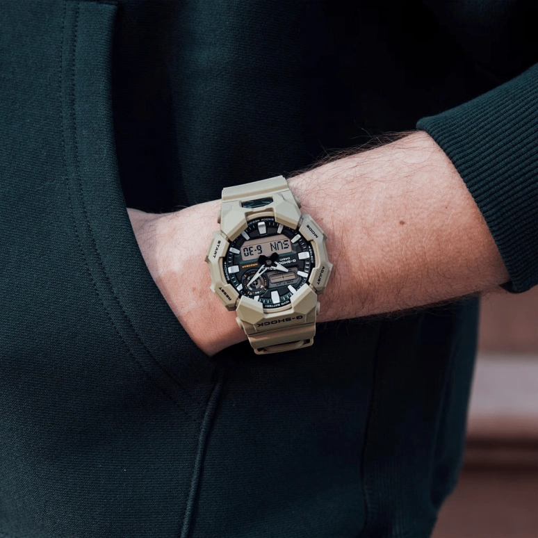 卡西欧,G-SHOCK 51.90毫米,51.90毫米,生物基,碳纤维,合成树脂,黑色,石英,倒计时,计时,月历,星期历,矿物水晶,圆形,GA010,GA010-5A