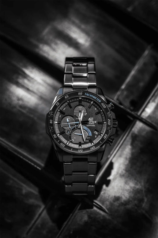 卡西欧,EDIFICE 49.90x45.60毫米,49.90x45.60毫米,精钢,黑色,石英,倒计时,计时,星期历,日历,蓝宝石,水晶玻璃,圆形,EQB1000XDC1A