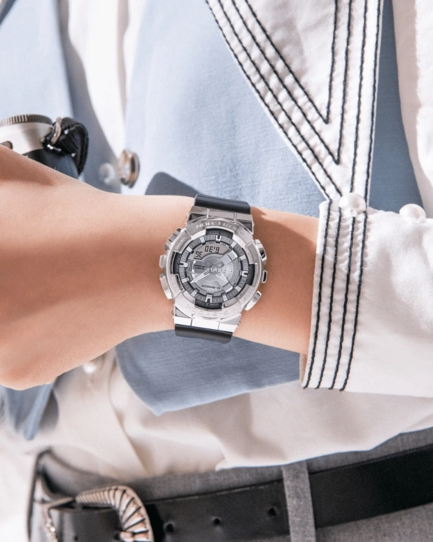 卡西欧,G-SHOCK 46x42毫米,46x42毫米,合成树脂,精钢,银色,石英,倒计时,计时,月历,星期历,矿物水晶,圆形,GMS110,GMS110-1A