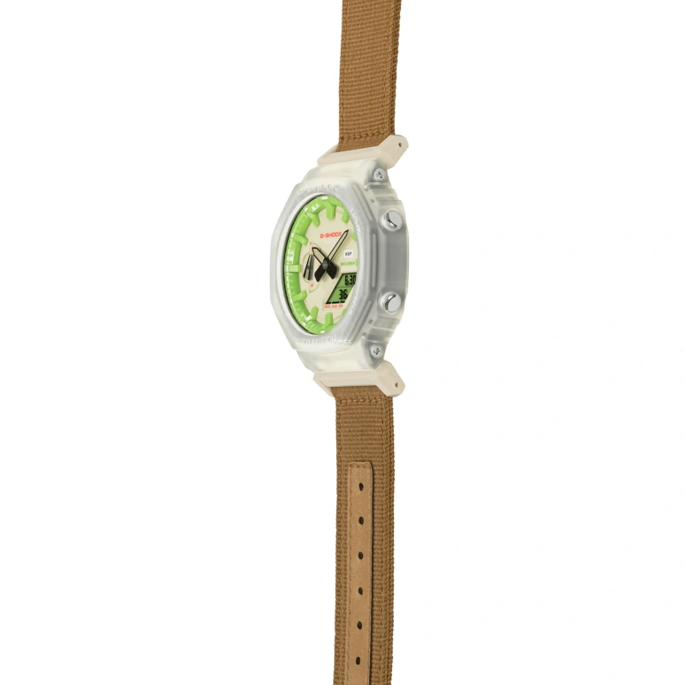 卡西欧,G-SHOCK 48.50x45.40毫米,48.50x45.40毫米,合成树脂,碳纤维,米色,绿色,石英,倒计时,计时,月历,星期历,矿物水晶,八角形,GA2100HUF,GA2100HUF-5A