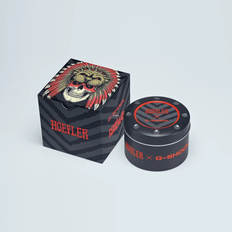 卡西欧,G-SHOCK 48.90x42.80毫米,48.90x42.80毫米,合成树脂,黑色,黄色,红色,石英,倒计时,计时,月历,星期历,矿物水晶,方形,DW5600KH,DW5600KH-1