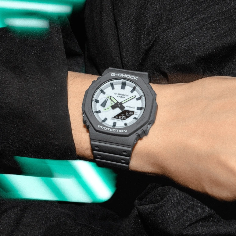 卡西欧,G-SHOCK 48.50x45.40毫米,48.50x45.40毫米,碳纤维,生物基,合成树脂,白色,石英,倒计时,计时,月历,星期历,矿物水晶,八角形,GA2100HD,GA2100HD-8A