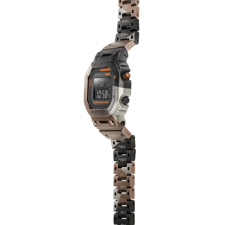 卡西欧,G-SHOCK 49.30x43.20毫米,49.30x43.20毫米,钛,黑色,石英,倒计时,计时,月历,星期历,矿物水晶,方形,GMWB5000TVB1