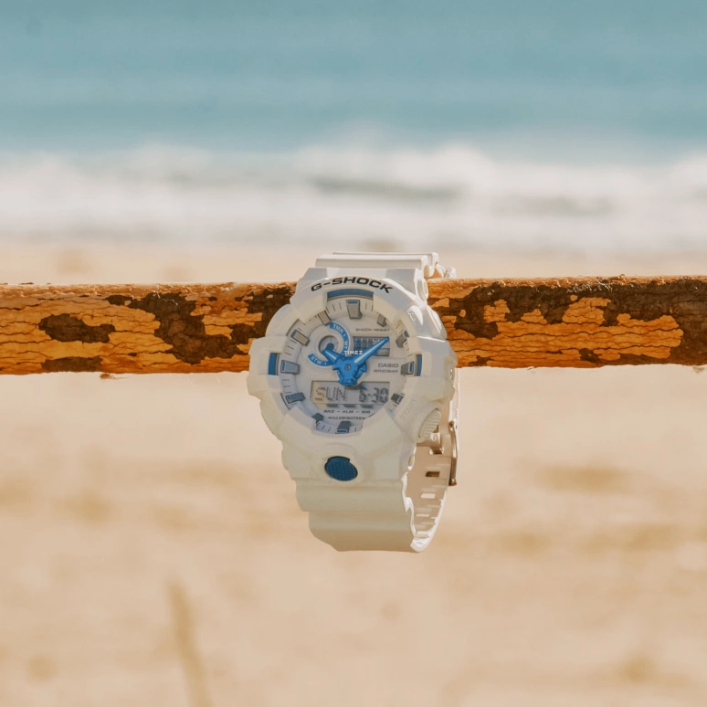 卡西欧,G-SHOCK 57.50x53.40毫米,57.50x53.40毫米,合成树脂,白色,石英,倒计时,计时,月历,星期历,矿物水晶,圆形,GA700HDS,GA700HDS-7A