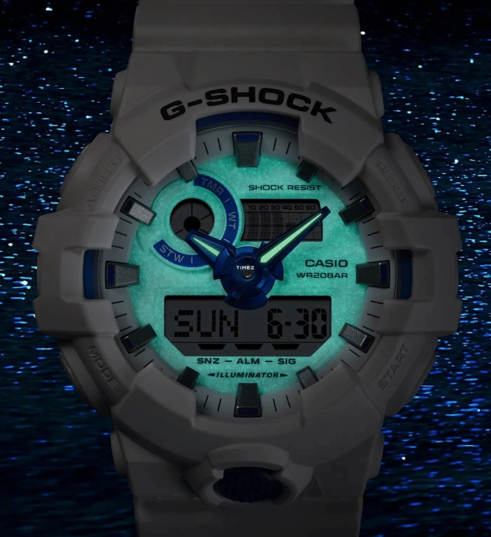 卡西欧,G-SHOCK 57.50x53.40毫米,57.50x53.40毫米,合成树脂,白色,石英,倒计时,计时,月历,星期历,矿物水晶,圆形,GA700HDS,GA700HDS-7A