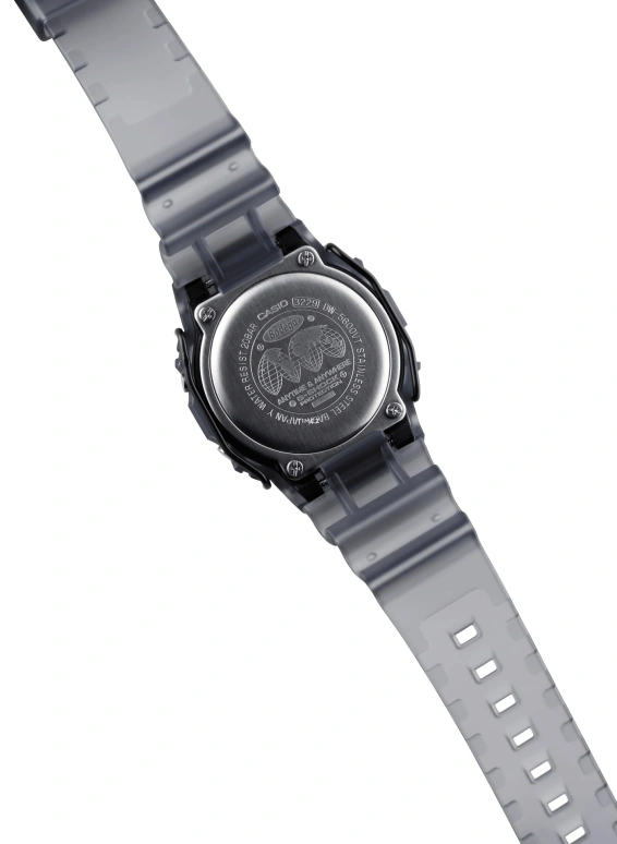 卡西欧,G-SHOCK 48.90x42.80毫米,48.90x42.80毫米,合成树脂,黑色,灰色,石英,倒计时,计时,月历,星期历,矿物水晶,方形,DW5600BDG231