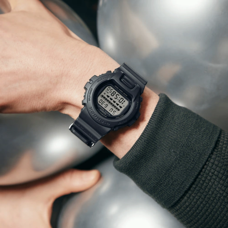 卡西欧,G-SHOCK 53.20x50毫米,53.20x50毫米,生物基,合成树脂,黑色,灰色,自动上弦,倒计时,计时,月历,星期历,矿物水晶,圆形,DW6640RE,DW6640RE-1