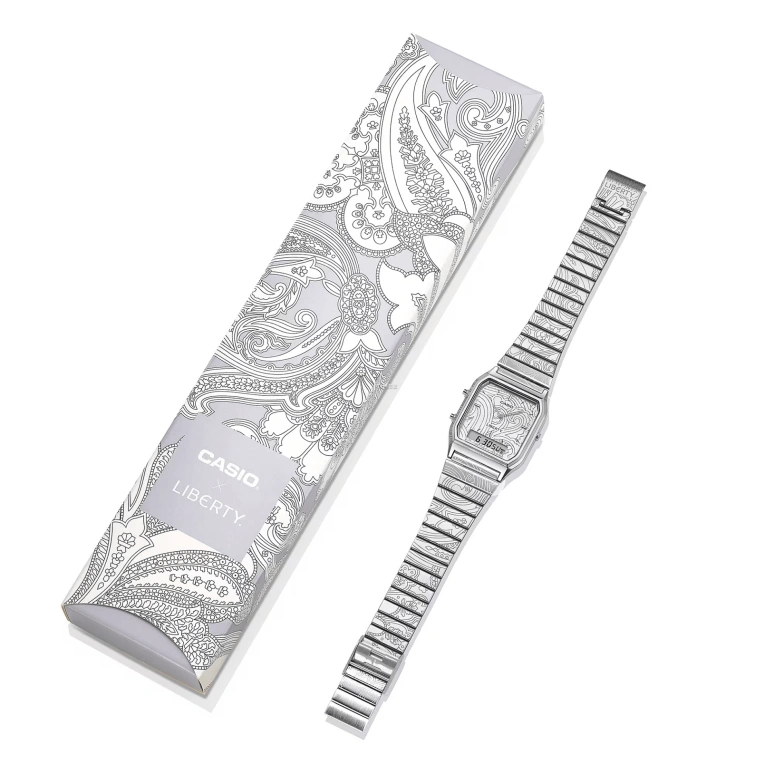 卡西欧,VINTAGE 38.80x29.80毫米,38.80x29.80毫米,合成树脂,银色,石英,计时,月历,星期历,日历,树脂,玻璃,方形,AQ230ELT,AQ230ELT-7A