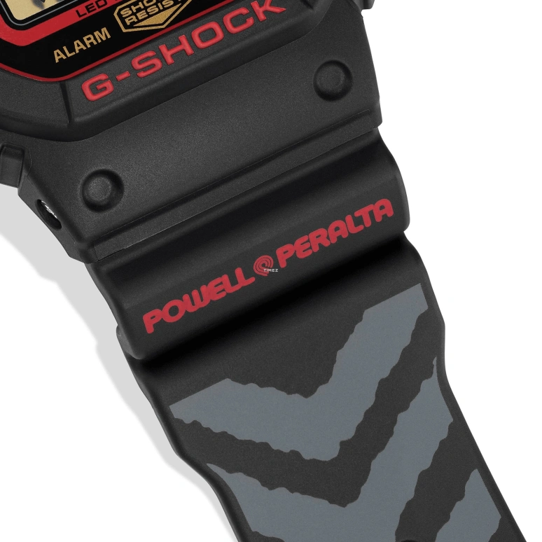 卡西欧,G-SHOCK 48.90x42.80毫米,48.90x42.80毫米,合成树脂,黑色,黄色,红色,石英,倒计时,计时,月历,星期历,矿物水晶,方形,DW5600KH,DW5600KH-1