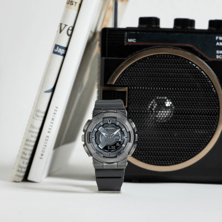 卡西欧,G-SHOCK 46x42毫米,46x42毫米,合成树脂,精钢,灰色,石英,倒计时,计时,月历,星期历,矿物水晶,圆形,GMS110B,GMS110B-8A