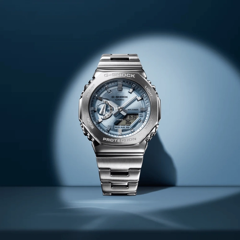 卡西欧,G-SHOCK 44.40毫米,44.40毫米,不锈钢,冰蓝色,石英,倒计时,计时,月历,星期历,蓝宝石,八角形,GM2110D,GM2110D-2A