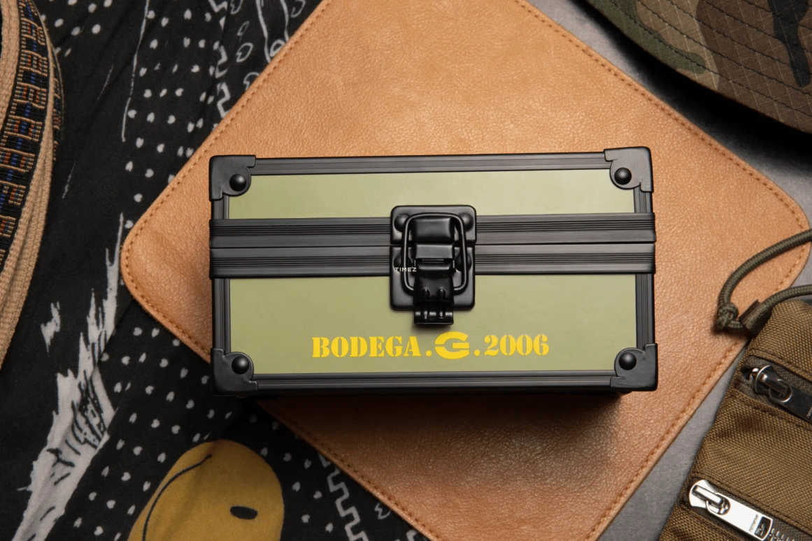 卡西欧,G-SHOCK 48.90x42.80毫米,48.90x42.80毫米,合成树脂,黑色,灰色,石英,倒计时,计时,月历,星期历,矿物水晶,方形,DW5600BDG231