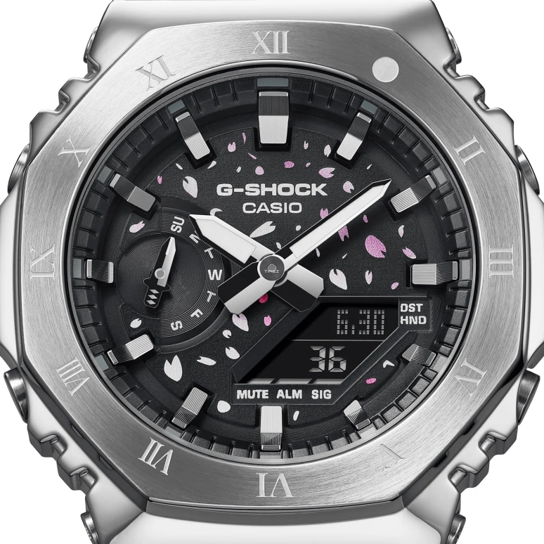 Casio,G-SHOCK 49.30x44.40mm,49.30x44.40mm,Resin,Stainless Steel,Black,Quartz,Foudroyante,Countdown,Month,Date,Hardlex,Glass,Octagon,GM2100TTTR,GM2100TTTR-8A